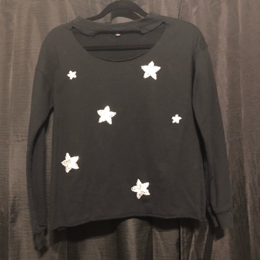Black top with silver stars - Picture 1 of 1